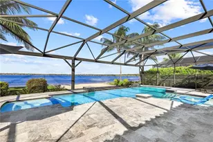 9075 Breakwater Dr, Naples, FL 34120 - Photo 31