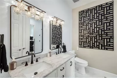 9075 Breakwater Dr, Naples, FL 34120 - Photo 25