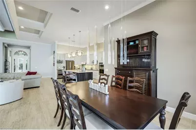 9075 Breakwater Dr, Naples, FL 34120 - Photo 13