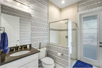 9075 Breakwater Dr, Naples, FL 34120 - Photo 23