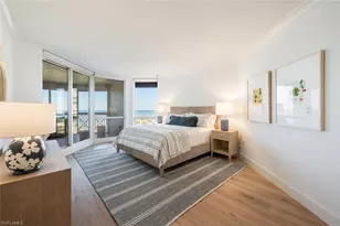 4021 Gulf Shore Blvd N, Naples, FL 34103 - Photo 27