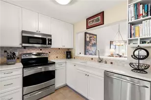 5950 Amherst Dr, Naples, FL 34112 - Photo 9