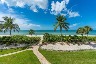 10475 Gulf Shore Dr, Naples, FL 34108 - Photo 5