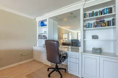 10475 Gulf Shore Dr #122, Naples, FL 34108 - Photo 11