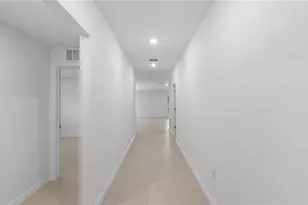 2720 NE 5th Ave, Cape Coral, FL 33909 - Photo 3