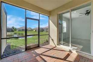 2074 Tamarron Ln, Naples, FL 34120 - Photo 19