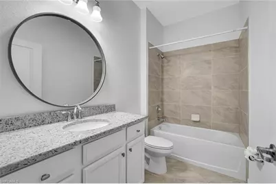 2074 Tamarron Ln, Naples, FL 34120 - Photo 15