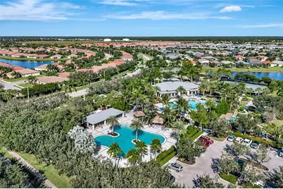 2074 Tamarron Ln, Naples, FL 34120 - Photo 33