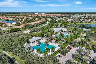 2074 Tamarron Ln, Naples, FL 34120 - Photo 33