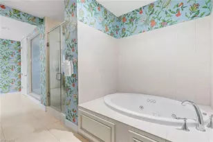 600 5th Ave S, Naples, FL 34102 - Photo 17