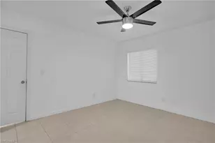 4601 Bayshore Dr, Naples, FL 34112 - Photo 23