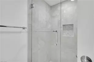 4601 Bayshore Dr, Naples, FL 34112 - Photo 27