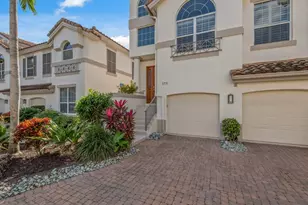 175 Colonade Cir, Naples, FL 34103 - Photo 3