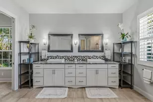 175 Colonade Cir, Naples, FL 34103 - Photo 25