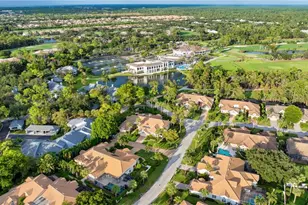 763 Glendevon Dr, Naples, FL 34105 - Photo 3