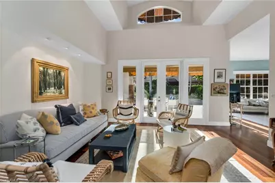 763 Glendevon Dr, Naples, FL 34105 - Photo 5