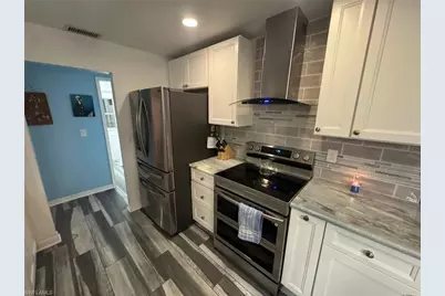 27126 Harbor Dr, Bonita Springs, FL 34135 - Photo 3