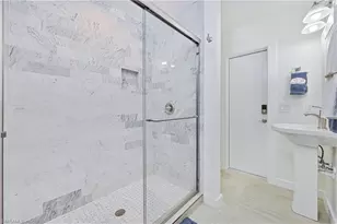 1960 Bahama Ave, Fort Myers, FL 33905 - Photo 33