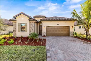 28081 Foxrock Ct, Bonita Springs, FL 34135 - Photo 19