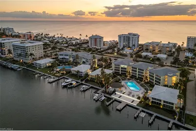 2850 Gulf Shore Blvd N #110, Naples, FL 34103 - Photo 15