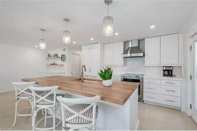 2850 Gulf Shore Blvd N #110, Naples, FL 34103 - Photo 5