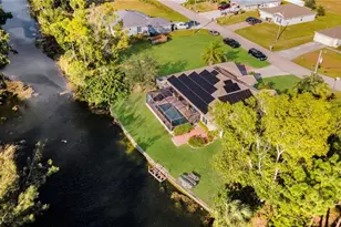 3922 NE 23rd Pl, Cape Coral, FL 33909 - Photo 35