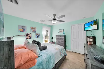 3922 NE 23rd Pl, Cape Coral, FL 33909 - Photo 23