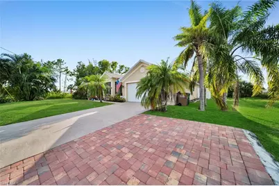 3922 NE 23rd Pl, Cape Coral, FL 33909 - Photo 31