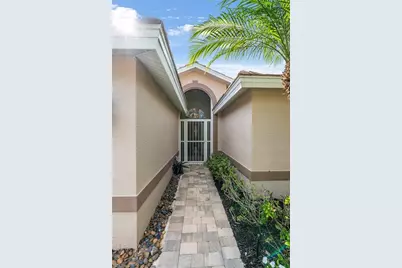 8230 Naples Heritage Dr #C11, Naples, FL 34112 - Photo 25