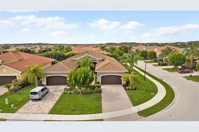 11989 Five Waters Cir, Fort Myers, FL 33913 - Photo 31