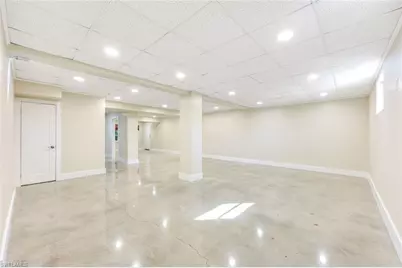 9976 Puopolo Ln, Bonita Springs, FL 34135 - Photo 29