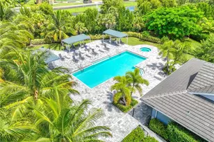 2322 Marquesa Cir, Naples, FL 34112 - Photo 33