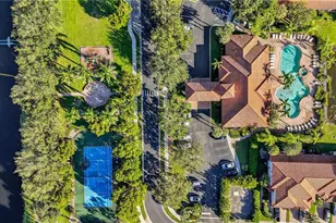 7666 Bristol Cir, Naples, FL 34120 - Photo 19