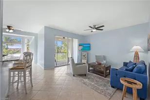 2710 Cypress Trace Cir, Naples, FL 34119 - Photo 5
