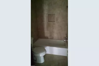 585 106th Ave N, Naples, FL 34108 - Photo 7