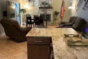 882 Bluebird St, Naples, FL 34104 - Photo 3