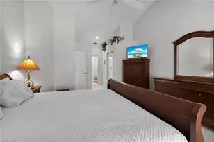 443 Dundee Ct, Naples, FL 34104 - Photo 27