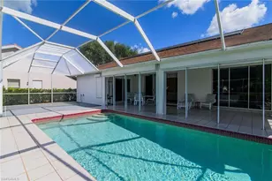 443 Dundee Ct, Naples, FL 34104 - Photo 7