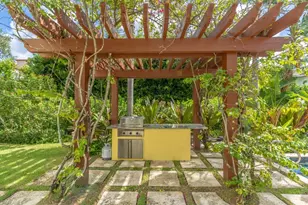 300 3rd Ave S, Naples, FL 34102 - Photo 3