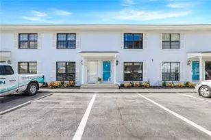 138 Marco Villas Dr, Marco Island, FL 34145 - Photo 17