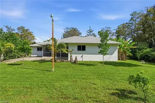391 8th St SE, Naples, FL 34117 - Photo 35