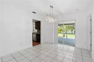 391 8th St SE, Naples, FL 34117 - Photo 13