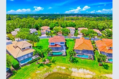 12730 Aviano Dr, Naples, FL 34105 - Photo 47