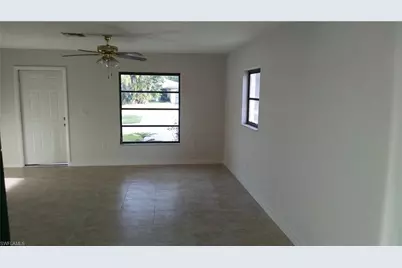 589 106th Ave N, Naples, FL 34108 - Photo 3