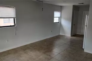 589 106th Ave N, Naples, FL 34108 - Photo 9