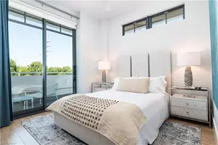 101 8th St S, Naples, FL 34102 - Photo 3