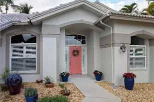 4817 Berkeley Dr, Naples, FL 34112 - Photo 3