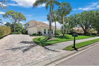 25011 Goldcrest Dr, Bonita Springs, FL 34134 - Photo 49