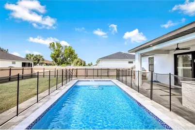 502 SW 25th Pl, Cape Coral, FL 33991 - Photo 11