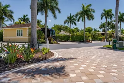 13461 Ladyfish Ln, Naples, FL 34114 - Photo 15